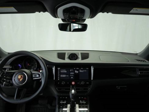 New 2025 Porsche Macan image 16
