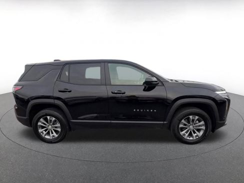 Used 2025 Chevrolet Equinox LT image 16