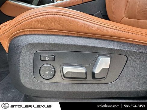 Used 2022 BMW X5 xDrive40i w/ Premium Package AWD/4WD image 24