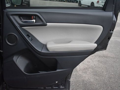 Used 2015 Subaru Forester 2.5i Touring w/ Eyesight & Navigation System image 43