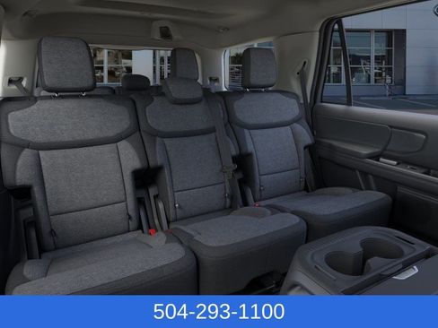 New 2026 Ford Expedition Active RWD image 13