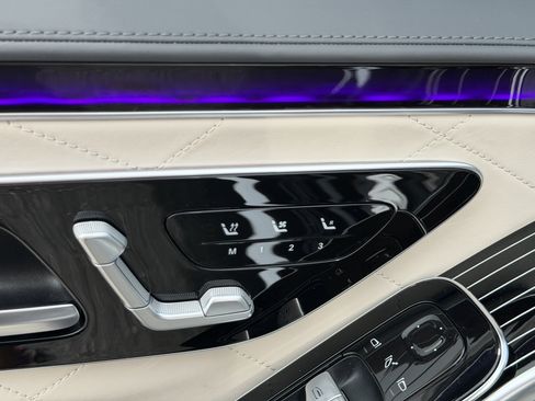 Used 2021 Mercedes-Benz S 580 4MATIC Sedan image 20