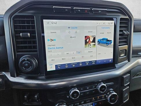 Used 2022 Ford F150 Lariat w/ Max Trailer Tow Package image 13