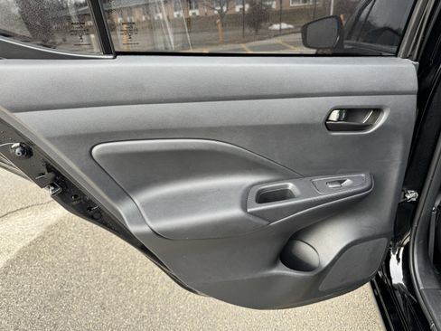 Used 2024 Nissan Versa S w/ Trunk Package image 29