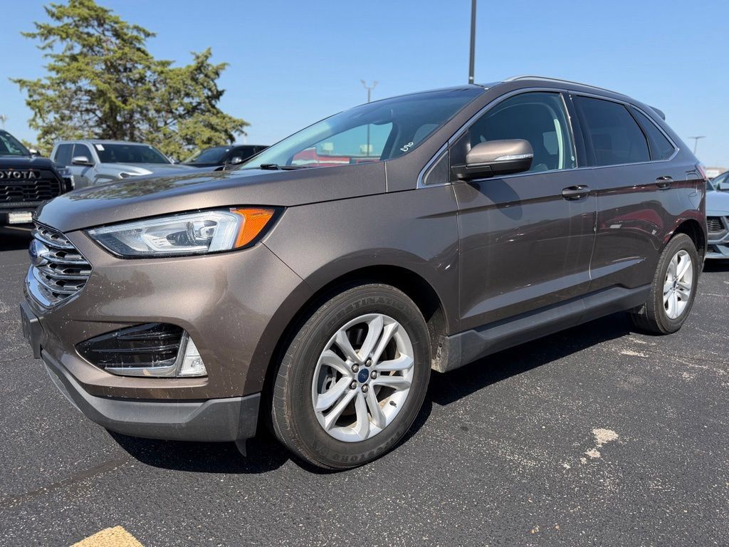 Used 2019 Ford Edge SEL w/ Equipment Group 201A AWD/4WD image 3
