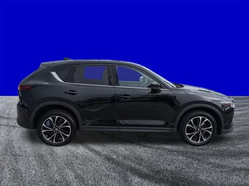 Used 2022 MAZDA CX-5 AWD 2.5 S w/ Premium Plus Pkg image 3