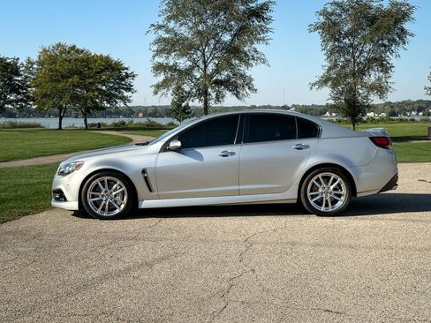 Used 2014 Chevrolet SS image 25