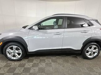 Certified 2023 Hyundai Kona SEL AWD/4WD video 5