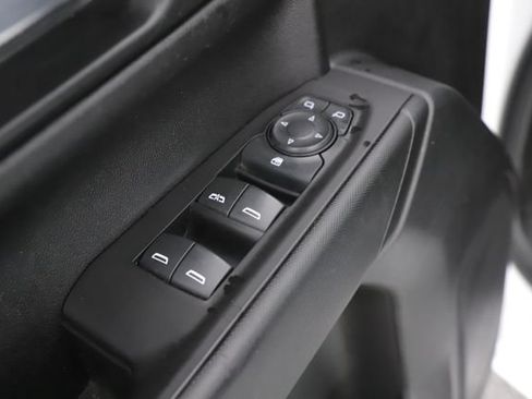 Used 2020 Chevrolet Silverado 1500 W/T w/ WT Fleet Convenience Package AWD/4WD image 18
