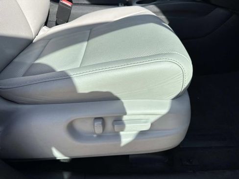 Used 2023 Honda Passport EX-L image 11