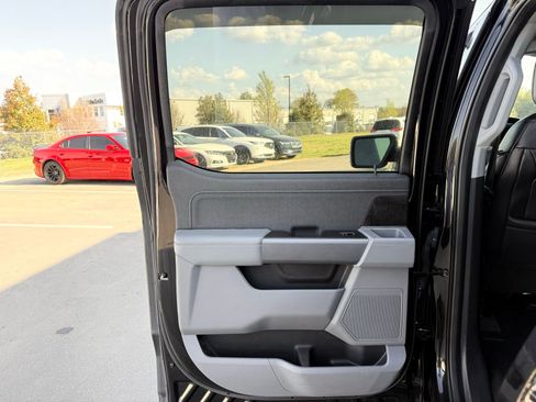 Used 2021 Ford F150 Lariat image 26