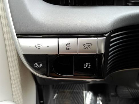 Used 2022 Hyundai Ioniq 5 SEL w/ Cargo Package RWD image 36