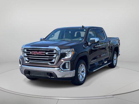 Used 2019 GMC Sierra 1500 SLT w/ SLT Premium Plus Package AWD/4WD image 9