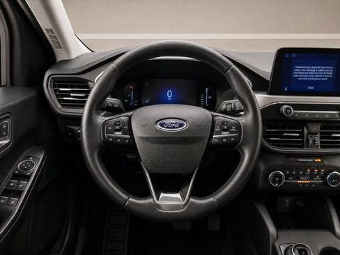 Used 2024 Ford Escape Active AWD/4WD image 13