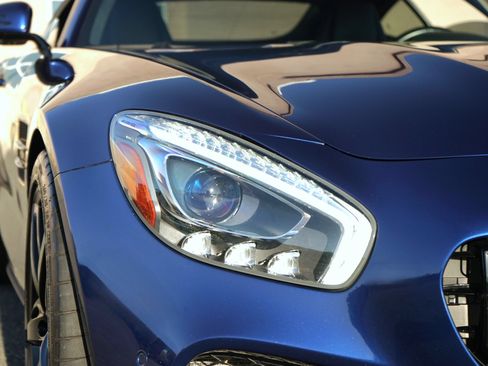 Used 2017 Mercedes-Benz AMG GT Coupe image 6