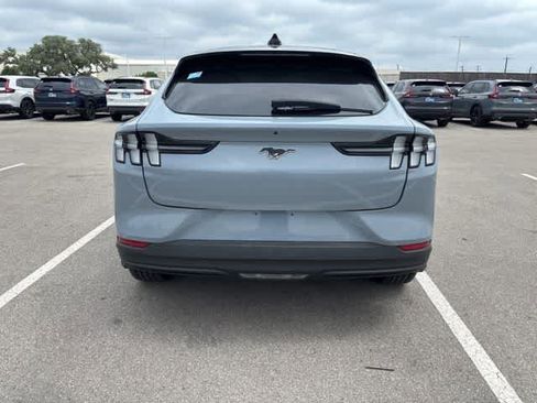 Used 2025 Ford Mustang Mach-E Premium image 4