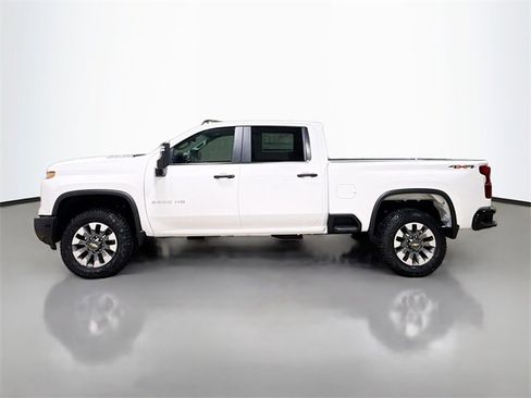 New 2026 Chevrolet Silverado 2500 Custom w/ Snow Plow Prep/Camper Package image 11