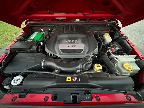 Used 2014 Jeep Wrangler Sport image 11