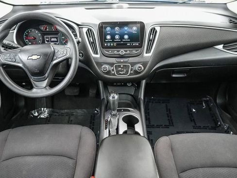 Used 2019 Chevrolet Malibu LS image 13