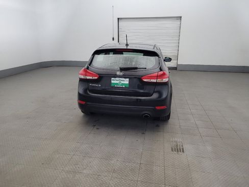 Used 2016 Kia Forte LX FWD image 7
