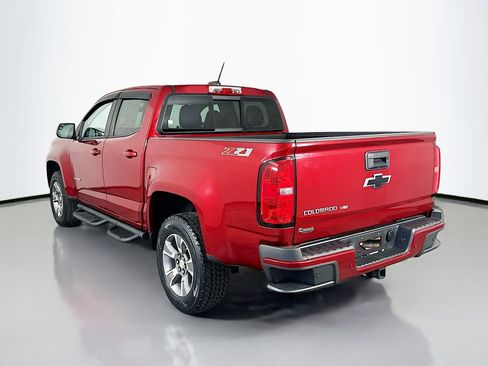 Used 2019 Chevrolet Colorado Z71 AWD/4WD image 5