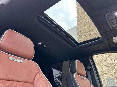 Certified 2025 GMC Sierra 2500 Denali Ultimate AWD/4WD image 17