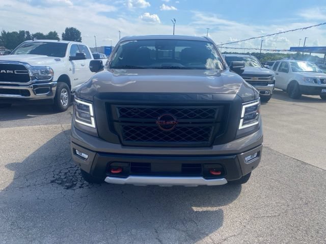 Used 2024 Nissan Titan PRO-4X w/ Pro-4x Convenience Package AWD/4WD image 9