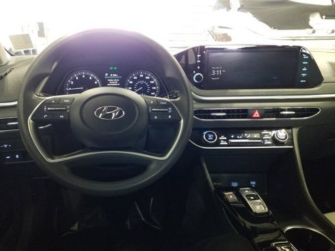 Used 2023 Hyundai Sonata SEL image 4
