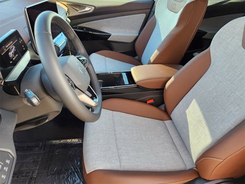 New 2026 Volkswagen ID.4 Pro image 5