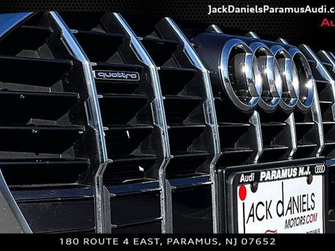 Used 2025 Audi Q3 2.0T Premium w/ Convenience Package image 20