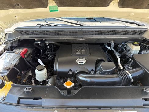 Used 2013 Nissan Armada Platinum w/ Platinum Reserve Pkg image 23