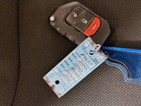Used 2022 Jeep Wrangler Unlimited Sahara w/ LED Lighting Group AWD/4WD image 34