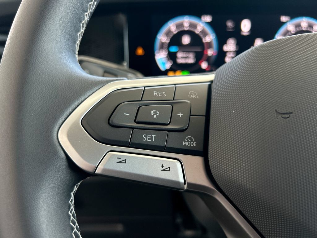 Certified 2026 Volkswagen Tiguan S FWD image 15