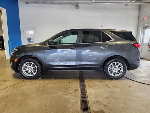 Certified 2023 Chevrolet Equinox LT image 1