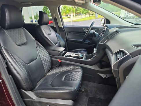 Used 2023 Ford Edge Titanium AWD/4WD image 23