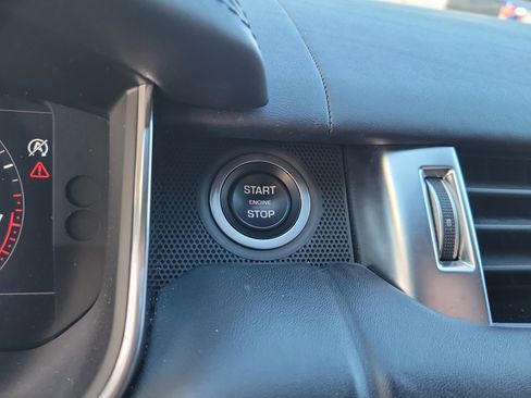 Used 2019 Land Rover Range Rover Sport HSE Dynamic image 28