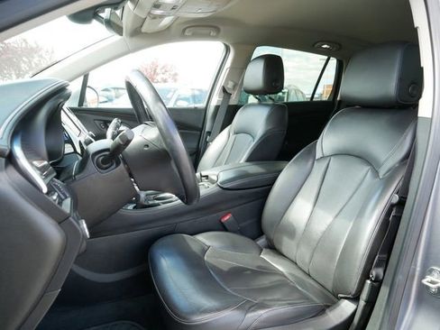Used 2019 Buick Envision Premium AWD/4WD image 15