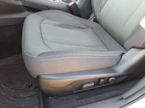 Used 2024 Subaru Crosstrek 2.0i Premium AWD/4WD image 19
