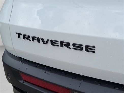 New 2026 Chevrolet Traverse LT w/ Midnight/Sport Edition image 9