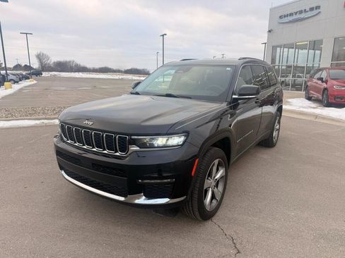 Used 2021 Jeep Grand Cherokee L Limited w/ Trailer Tow Group (B) image 7