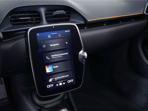 New 2025 McLaren Artura image 24