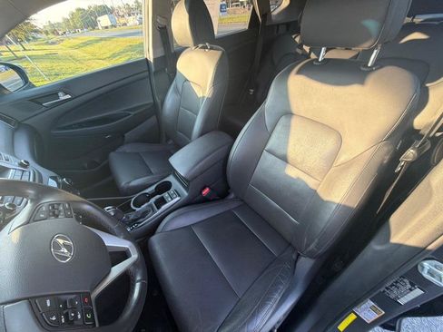 Used 2018 Hyundai Tucson Limited w/ Ultimate Package 02 AWD/4WD image 26