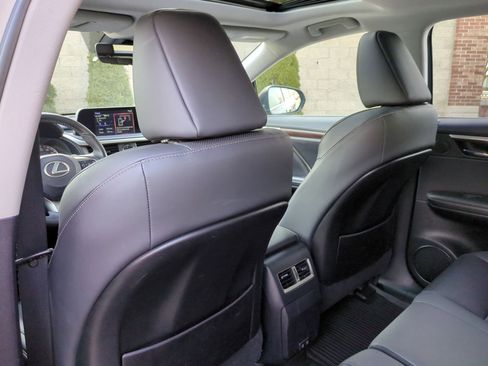 Used 2022 Lexus RX 450h AWD w/ Premium Package image 23