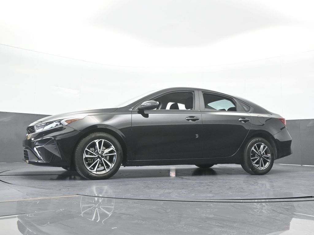 Used 2024 Kia Forte LXS w/ LXS Technology Package FWD image 49