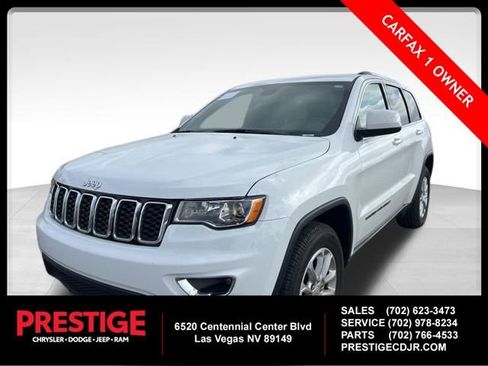 Used 2021 Jeep Grand Cherokee Laredo image 1