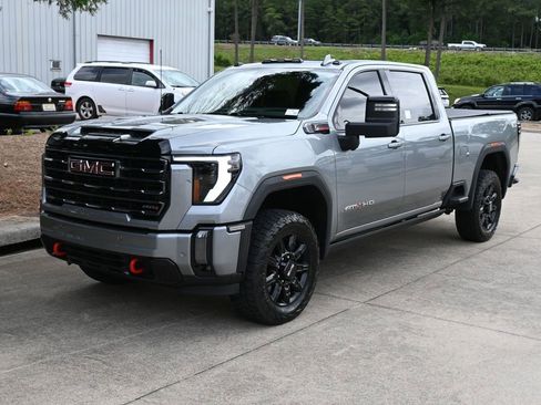 Used 2024 GMC Sierra 2500 AT4 w/ AT4 Premium Plus Package AWD/4WD image 27