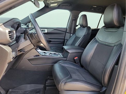 Used 2022 Ford Explorer ST AWD/4WD image 12