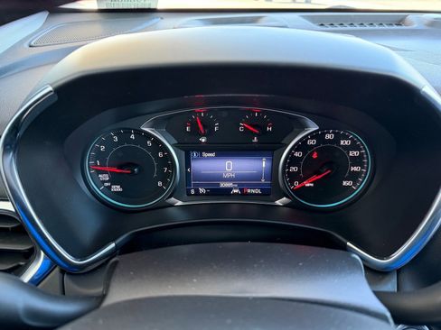 Used 2024 Chevrolet Equinox LT image 9