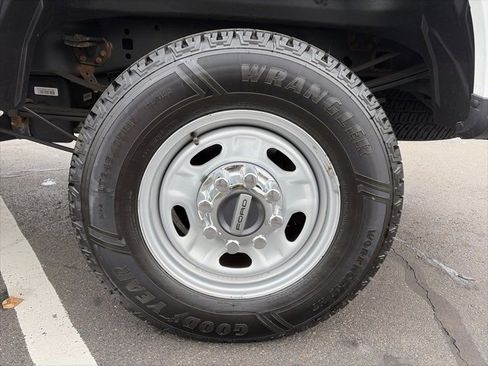 Used 2018 Ford F350 XL image 11