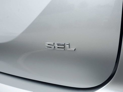 Used 2022 Mitsubishi Outlander SEL FWD image 7